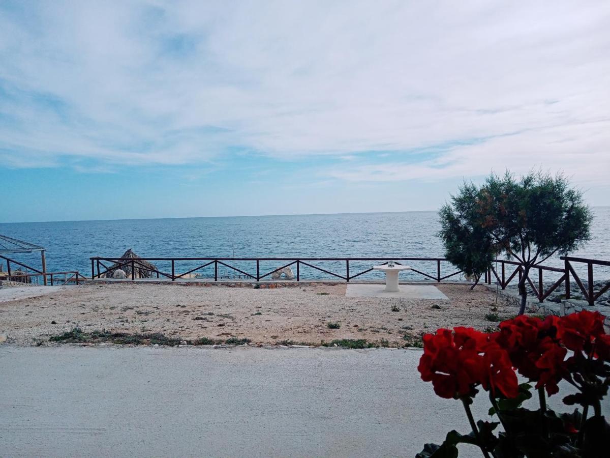 Caravan Fishing Spot Porto Roxa Agios Leon Exteriér fotografie